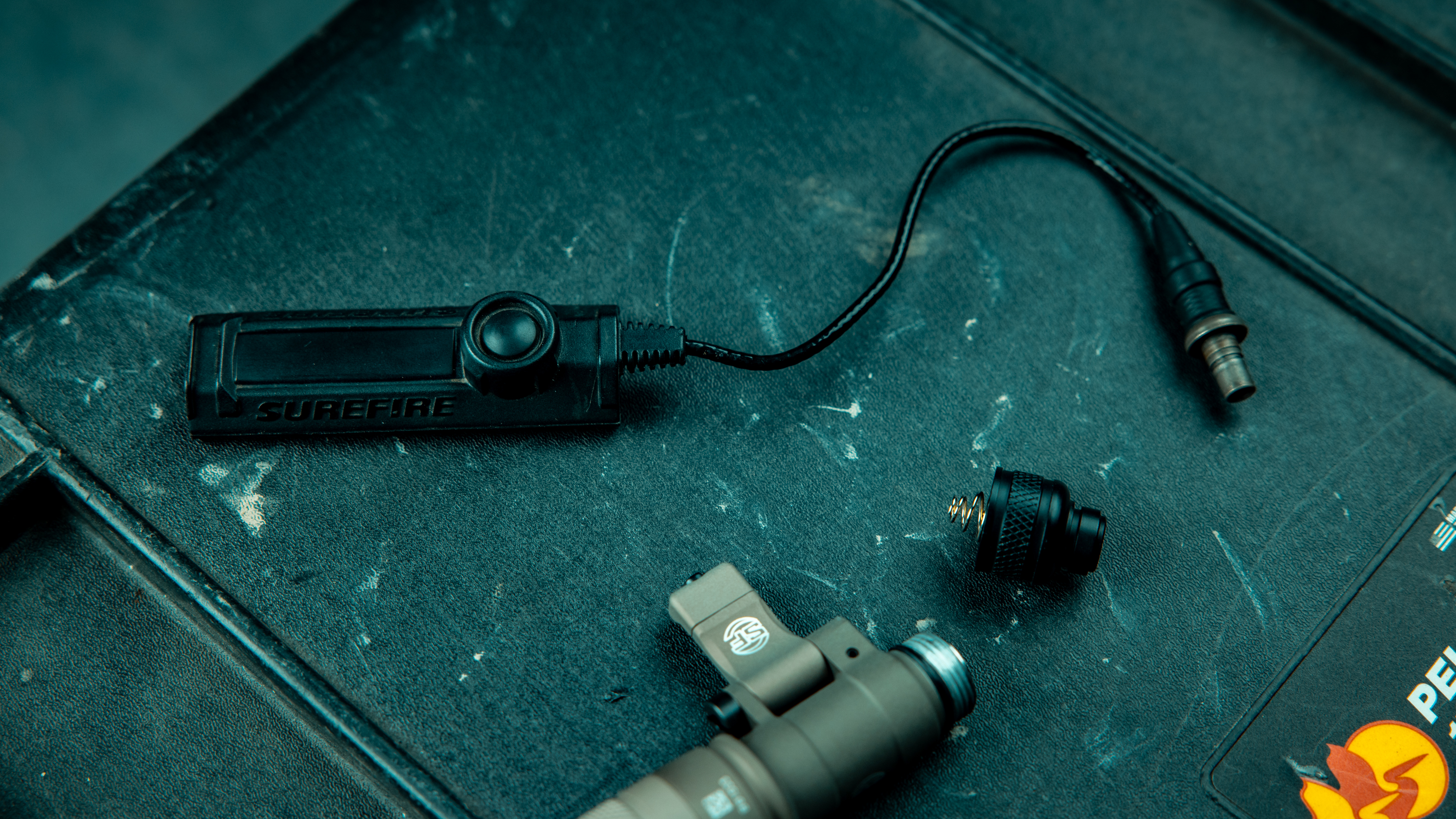 SureFire Scout UE-SR07 Tailcap + Pressure Pad