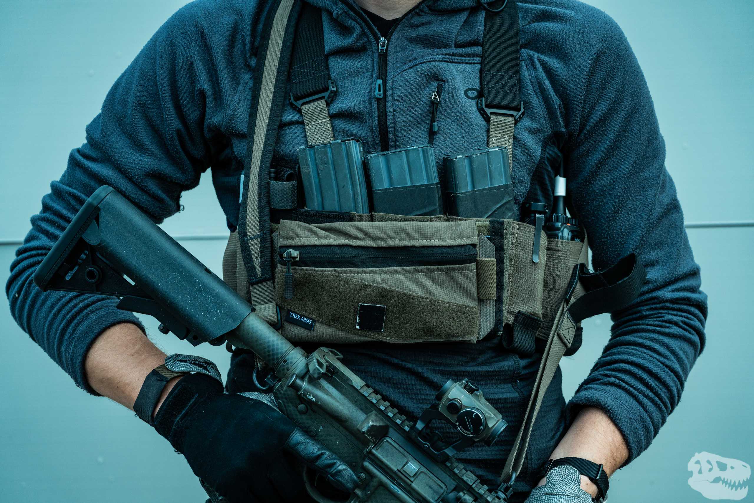 t.rex arms ready rig + GP pouch (RG)-