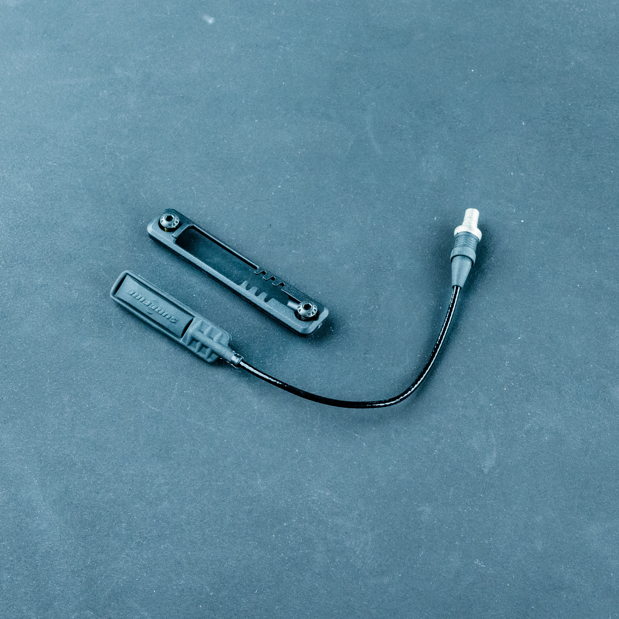 Magpul M-LOK Tape Switch Mounting Plate – SureFire ST