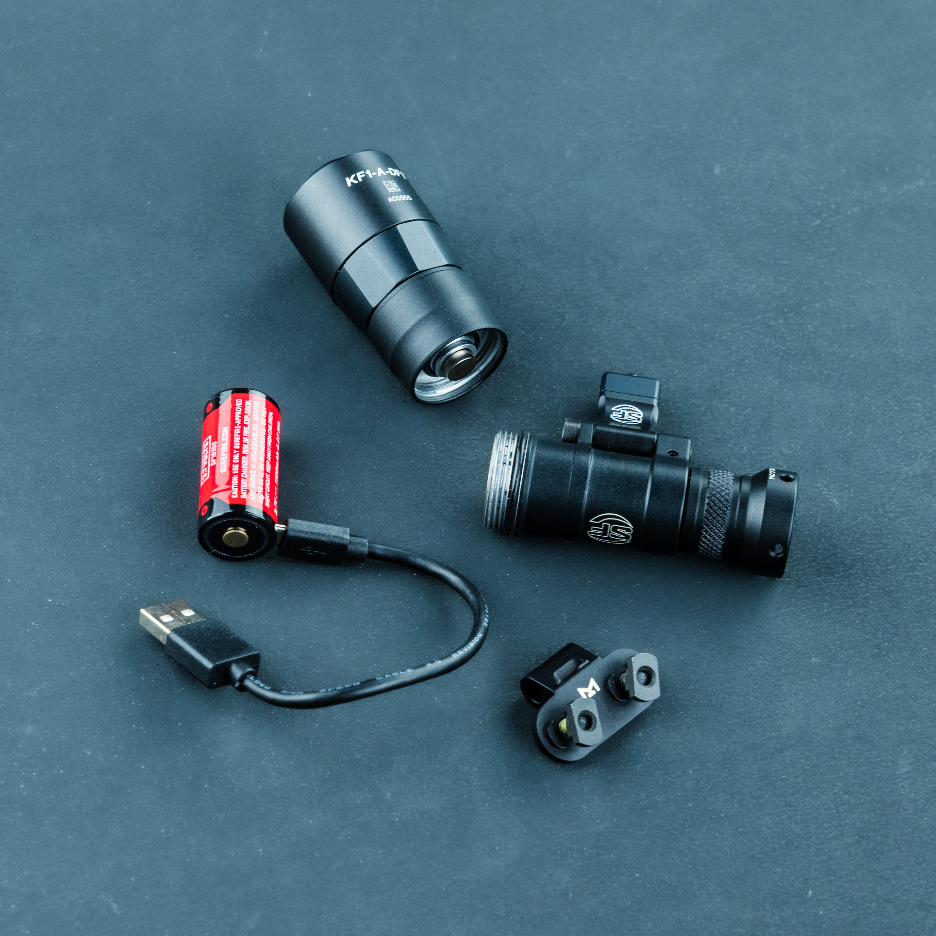SureFire M340DFT Mini Scout Light PRO