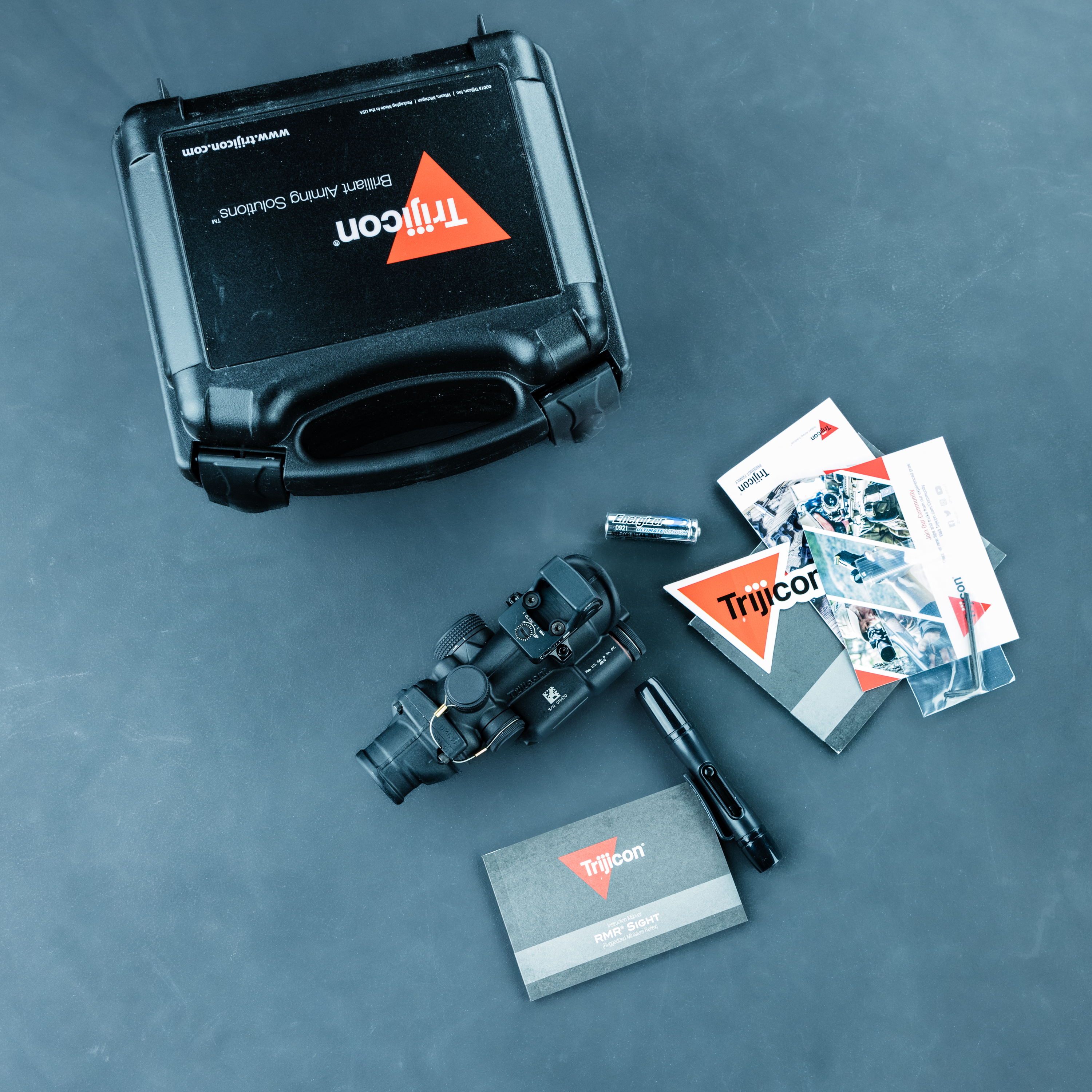 Trijicon ACOG 4x32 LED and RM06 Combo