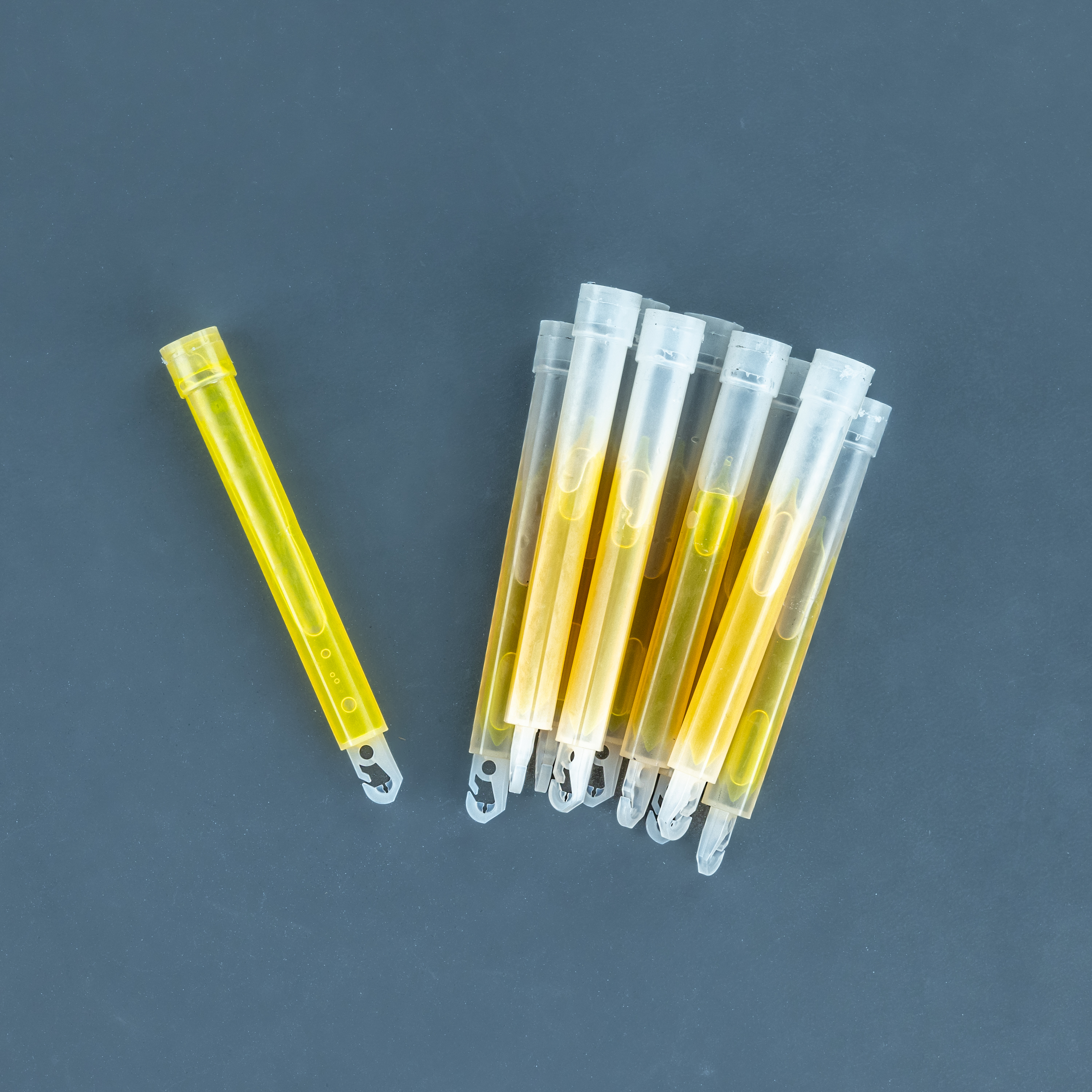 One Hundred Concepts Chemlight Kit – T.REX ARMS