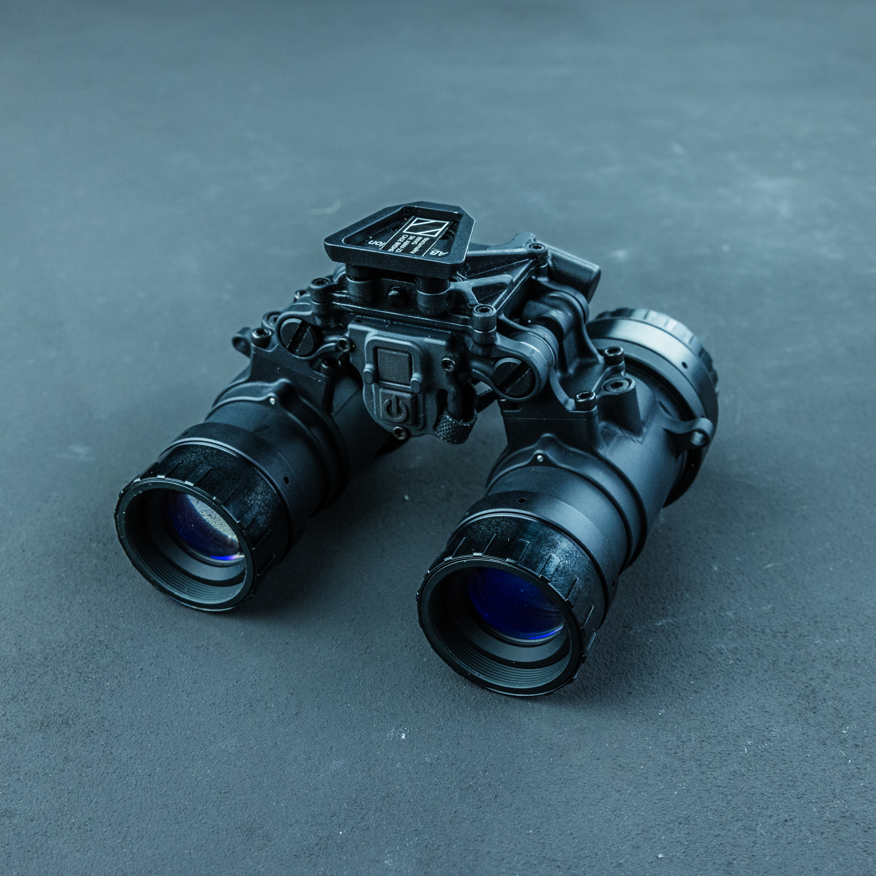 RNVG-A (Articulating Ruggedized Night Vision Goggle)