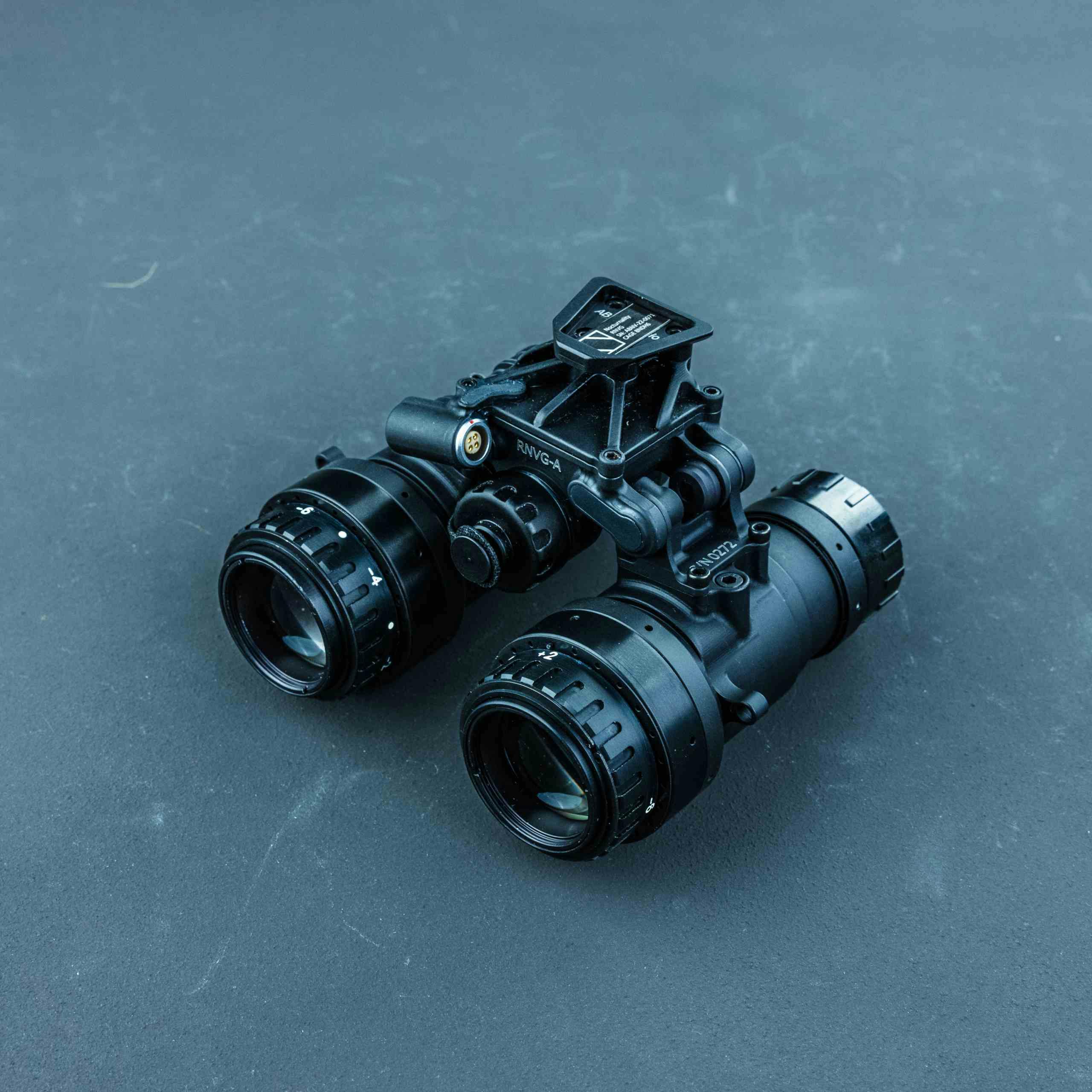 RPNVG (Ruggedized Panning Night Vision Goggle) – T.REX ARMS