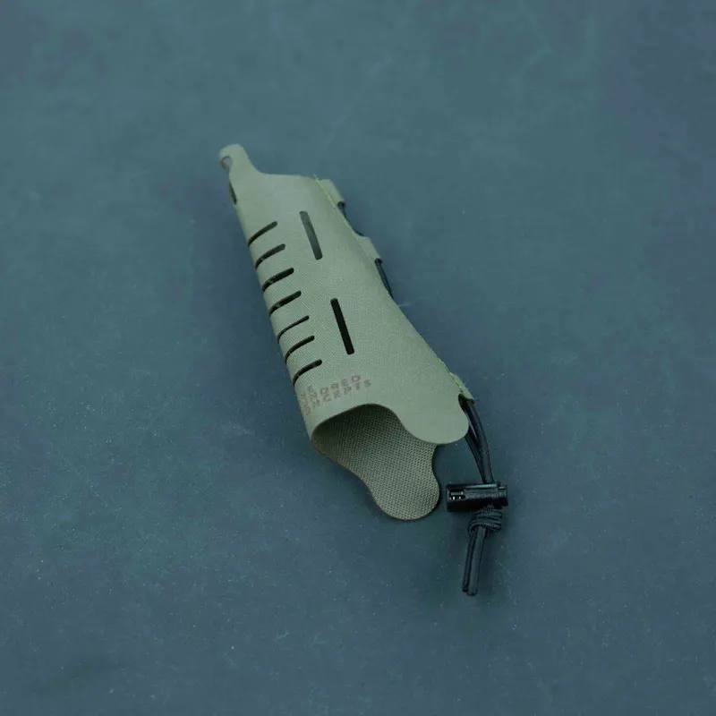 One Hundred Concepts Chemlight Kit