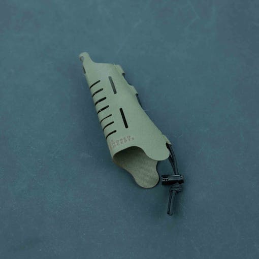 One Hundred Concepts Chemlight Kit