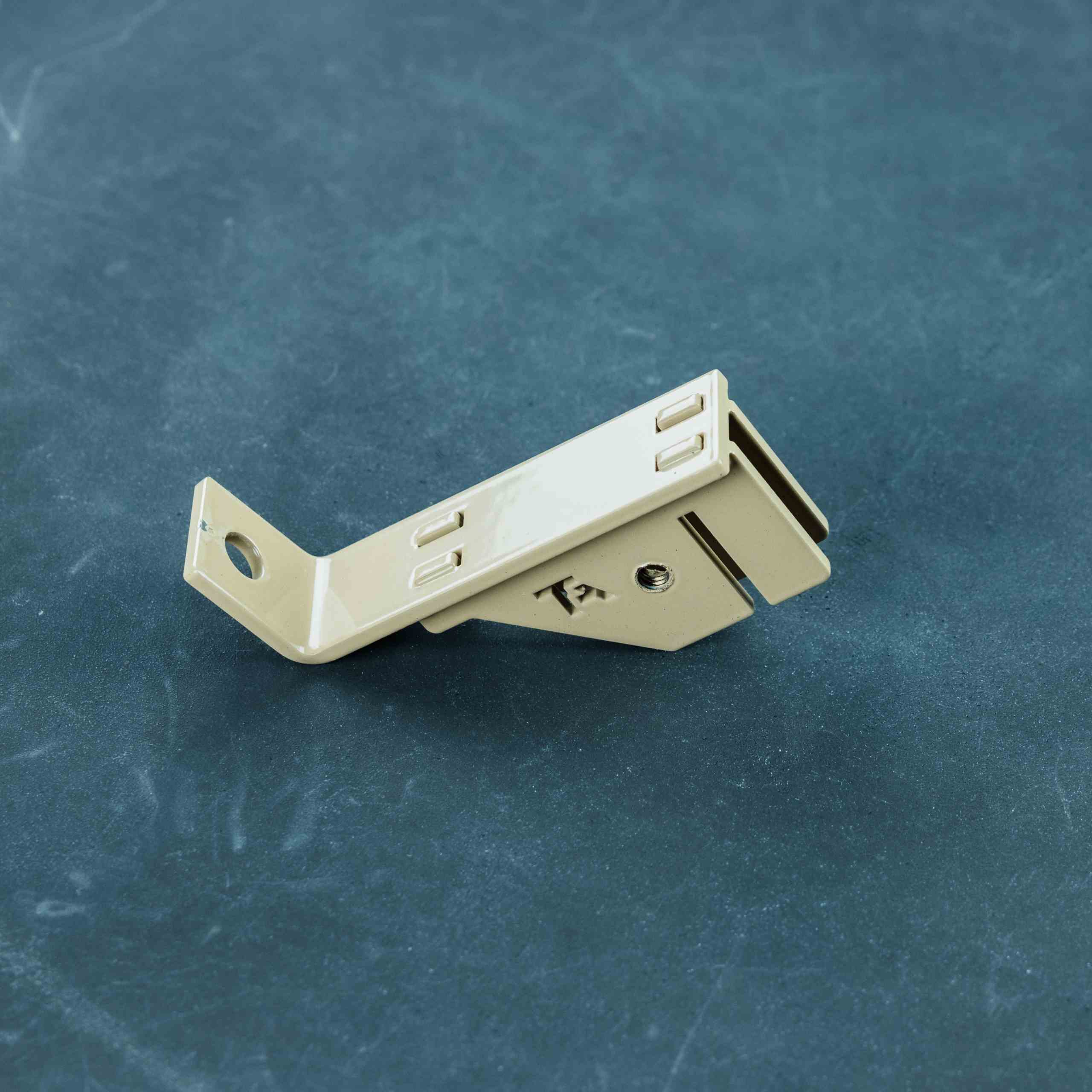 TA Targets Genesis Tee Post System