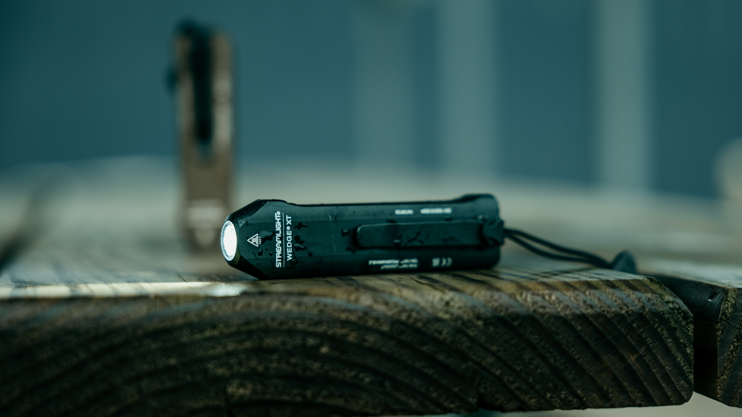 Streamlight Wedge XT EDC Flashlight | T.REX ARMS