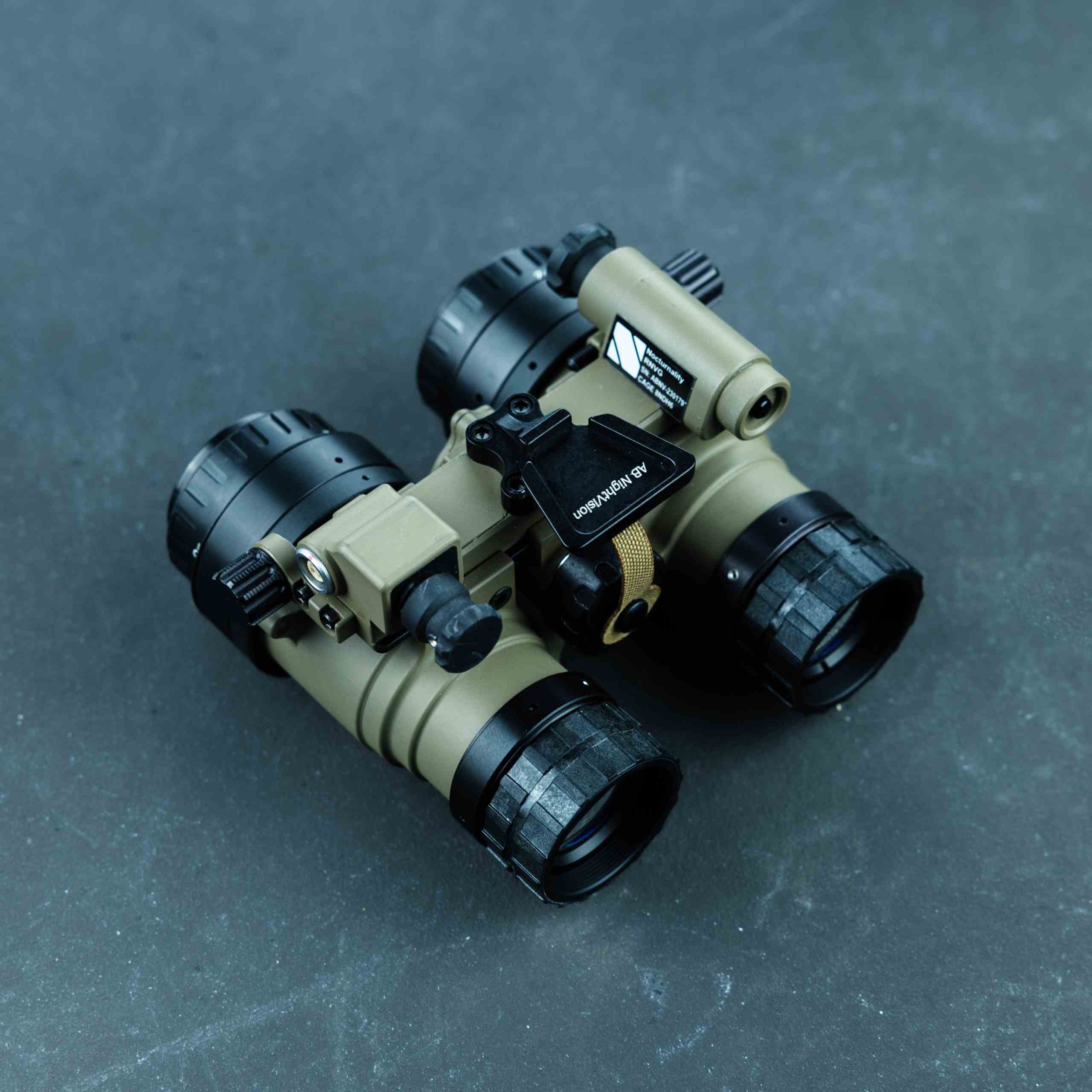 RNVG-VG (Variable Gain Ruggedized Night Vision Goggle) – T