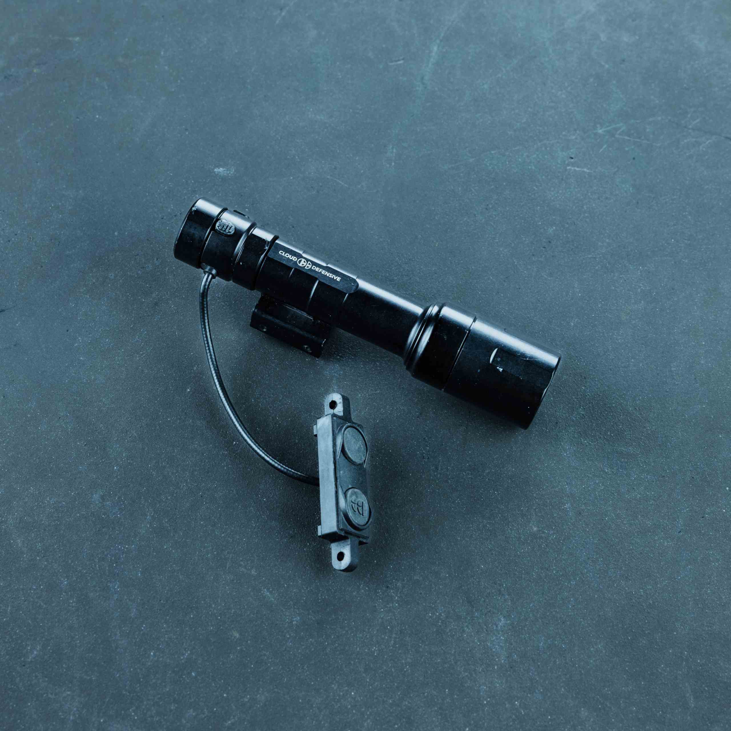 Cloud Defensive REIN (Black)