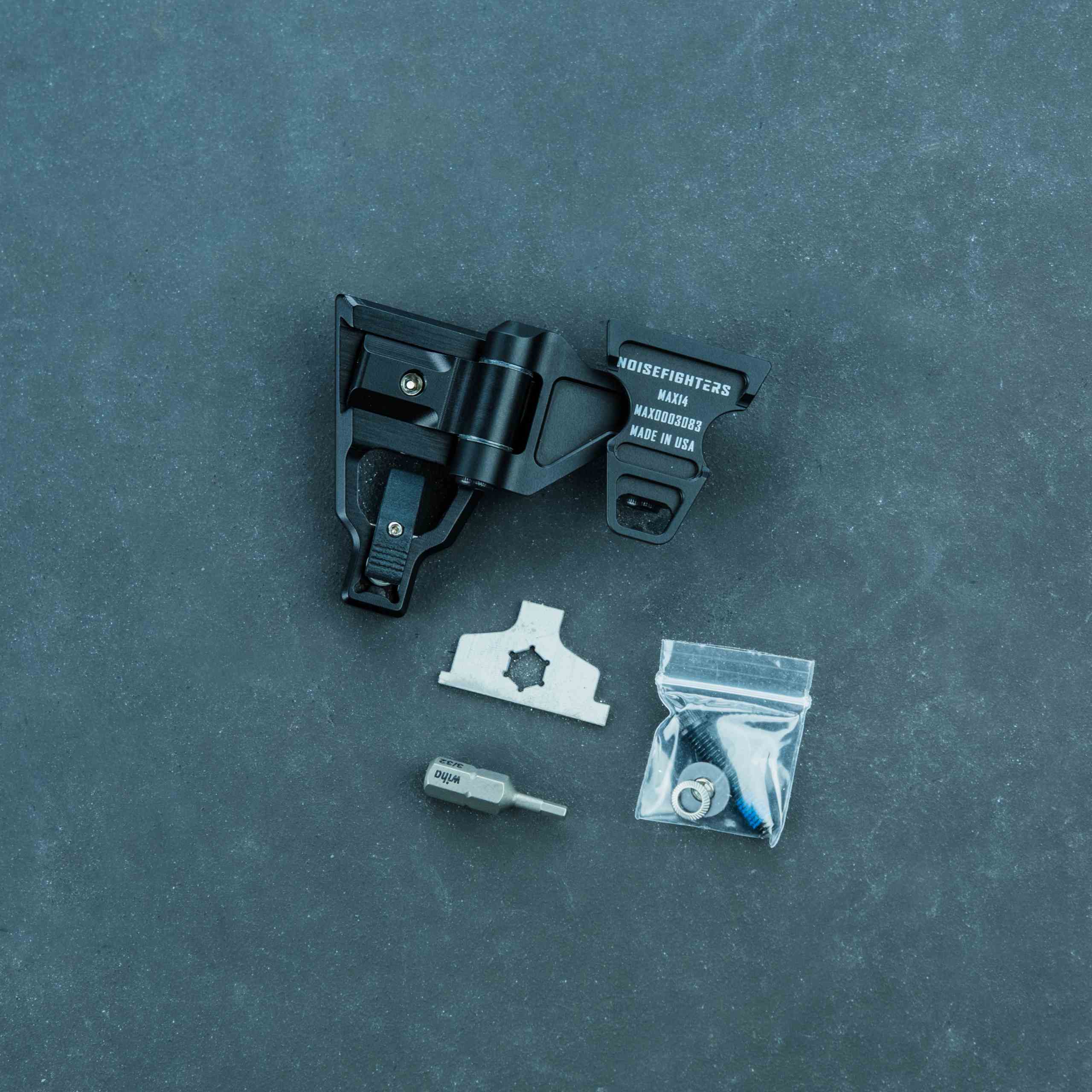 Noisefighters DMAX14 J-Arm - Thermal