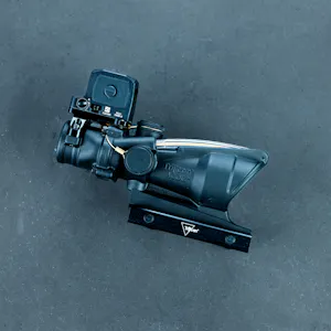 Trijicon ACOG 4x32 and RCR Combo