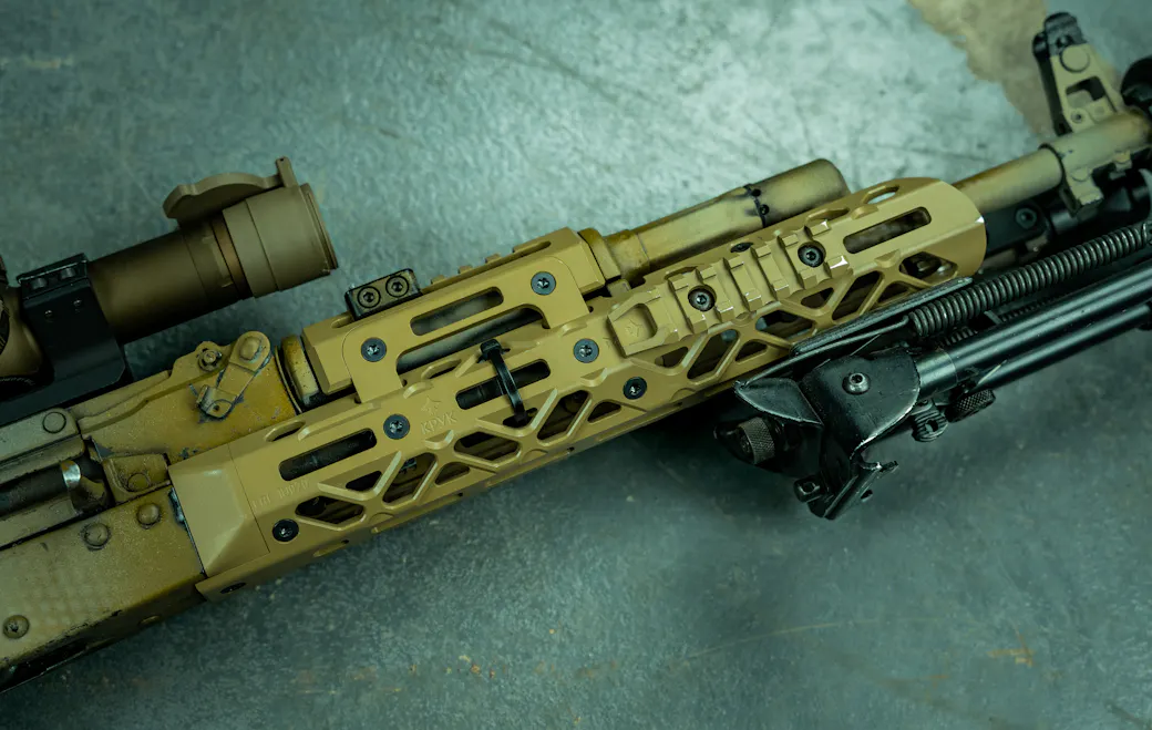 KPYK M-LOK handguard on Arsenal 104FR