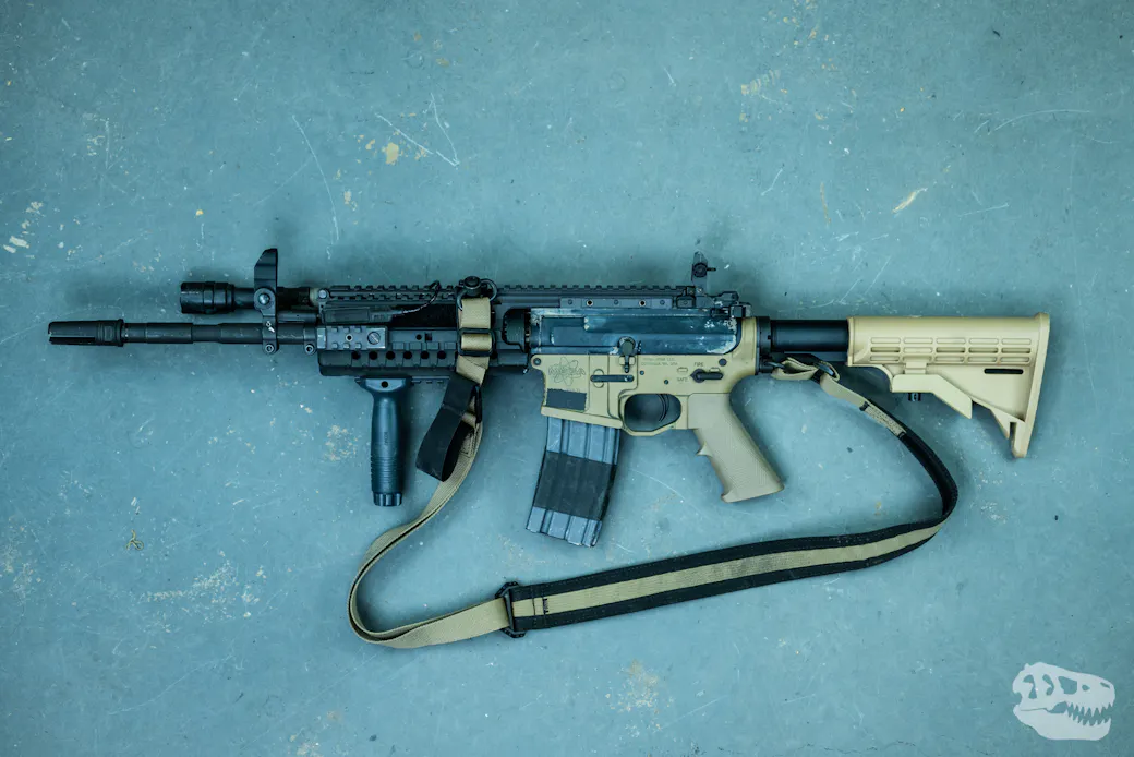MW2 M4 right side view