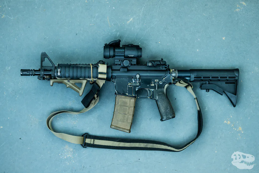 Retro M4 right side view