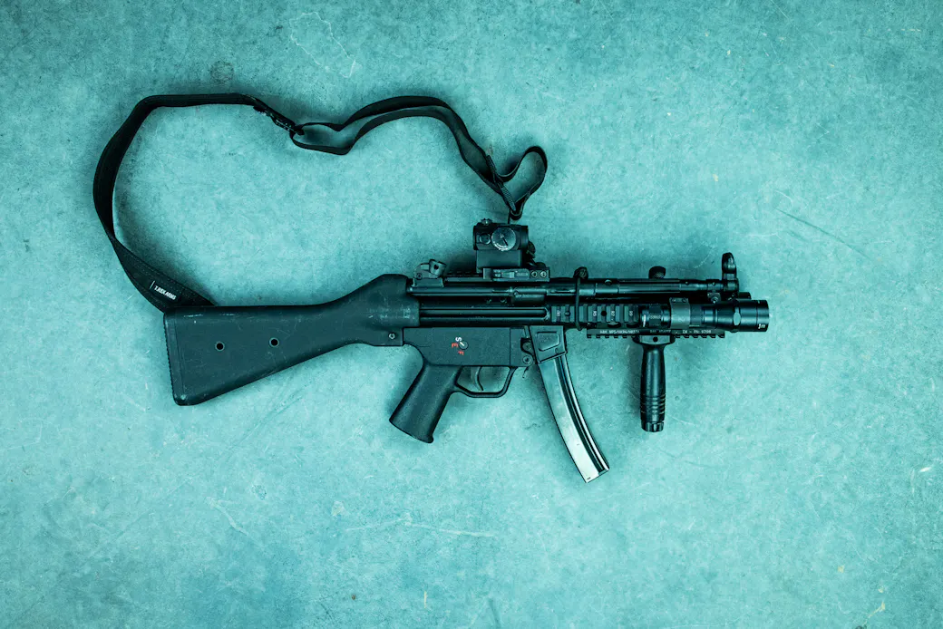 Tarkov Dual Light MP5 build overview