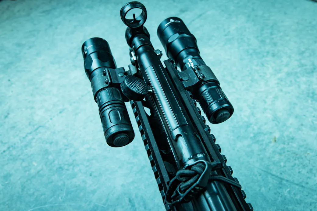 MP5 charging handle clearance