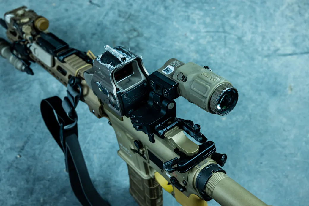 EOTECH EXPS3-0 and G33 magnifier combo