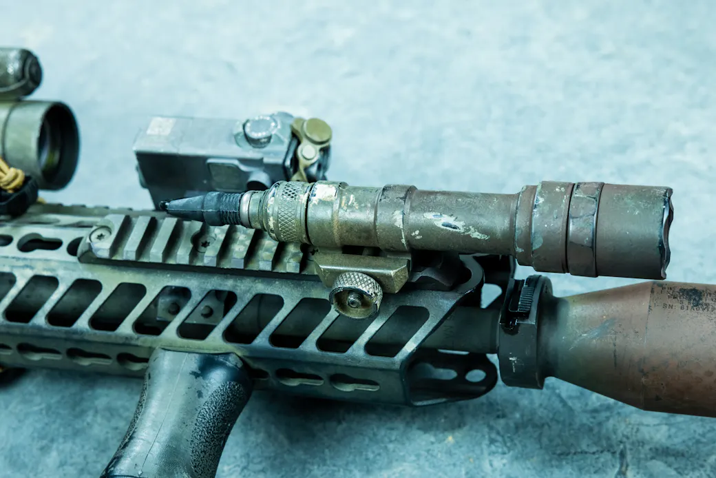 SureFire ST07 pressure pad mounted at 11:30