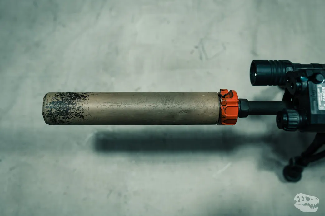 SCAR 17S suppressed detail